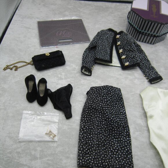 Tonner Tyler Wentworth Tailuer Classique Outfit for 16" Fashion Doll - Picture 4 of 9